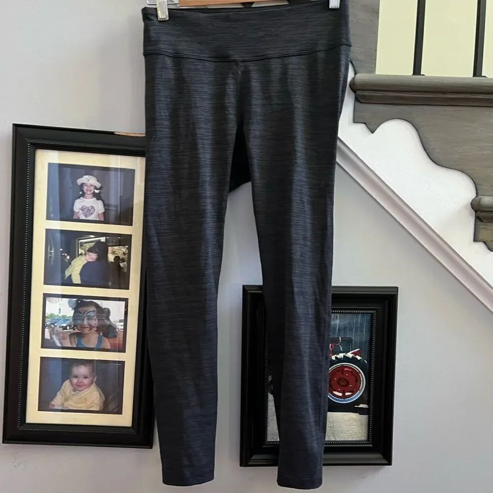 Outdoor Voices Black Space Dyed Leggings sz M EUC